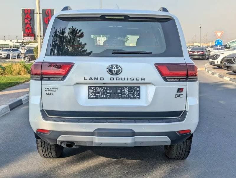 2022 Toyota Land Cruiser GR SPORT thumbnail 6