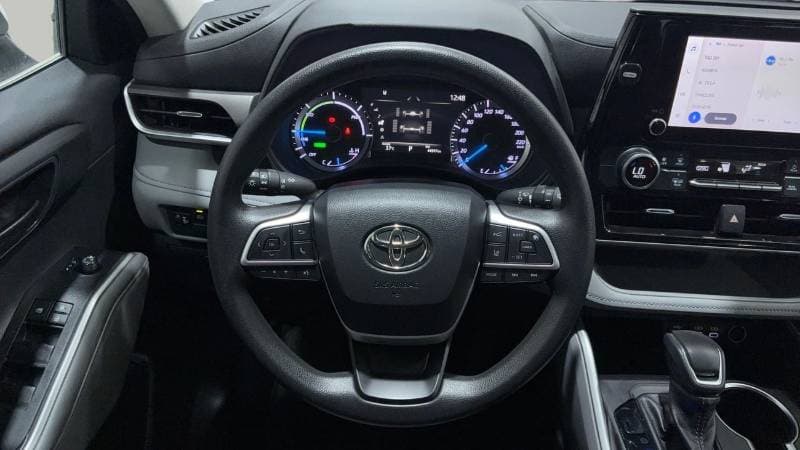 2023 Toyota Highlander GXR thumbnail 8
