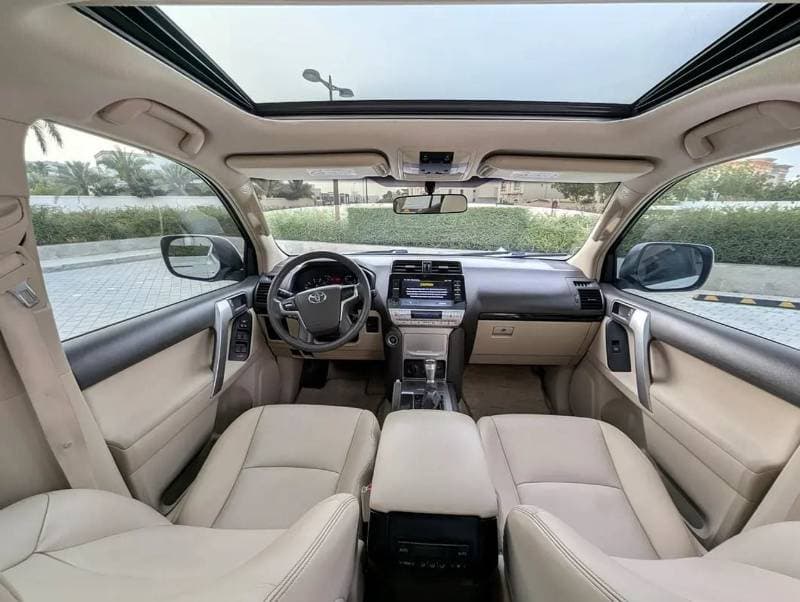2018 Toyota Prado VXR thumbnail 6