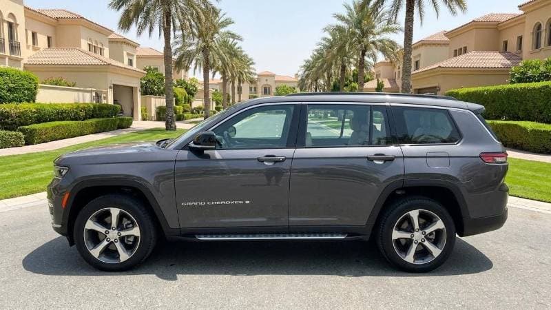 2024 Jeep Grand Cherokee LIMITED thumbnail 5