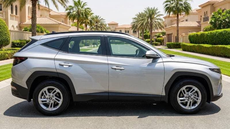 2025 Hyundai Tucson SMART thumbnail 3
