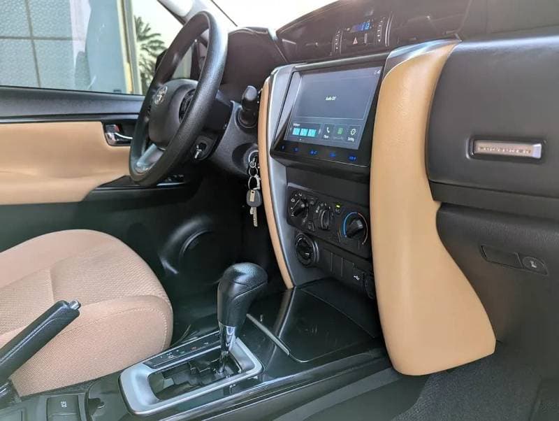 2024 Toyota Fortuner EXR thumbnail 7