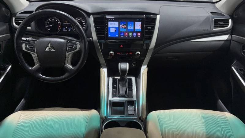 2022 Mitsubishi Montero Sport GLX thumbnail 7