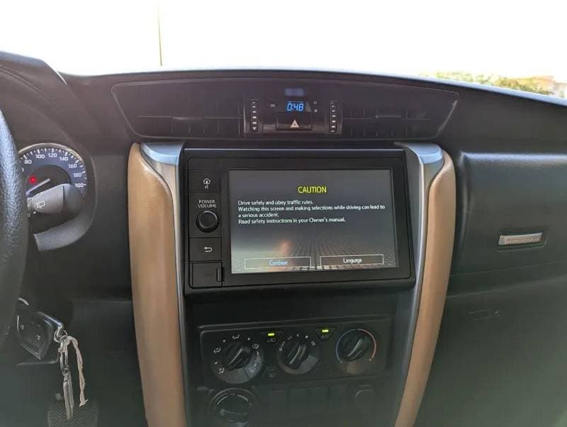 2023 Toyota Fortuner EXR thumbnail 4
