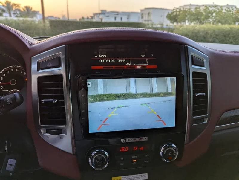 2020 Mitsubishi Pajero GLS thumbnail 6
