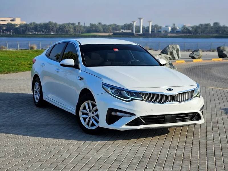 2020 Kia Optima LX thumbnail 4