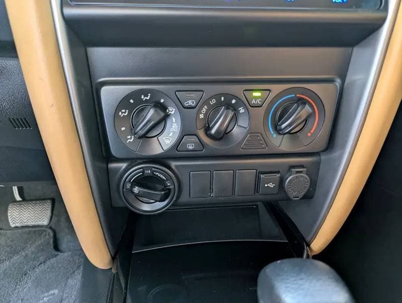 2024 Toyota Fortuner EXR thumbnail 7