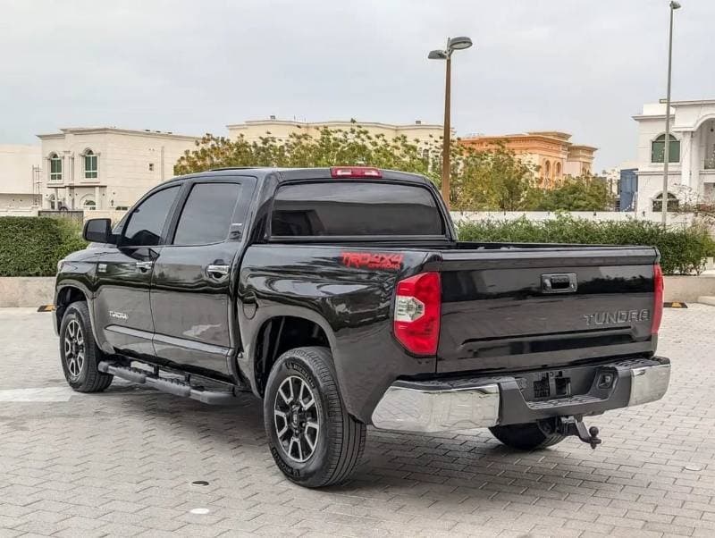 2019 Toyota Tundra SR5 thumbnail 4