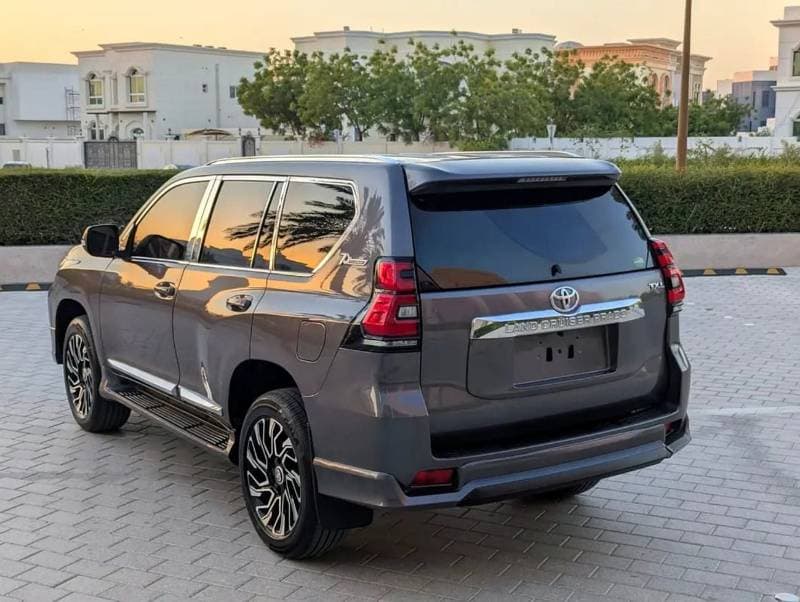 2010 Toyota Prado TX L thumbnail 4