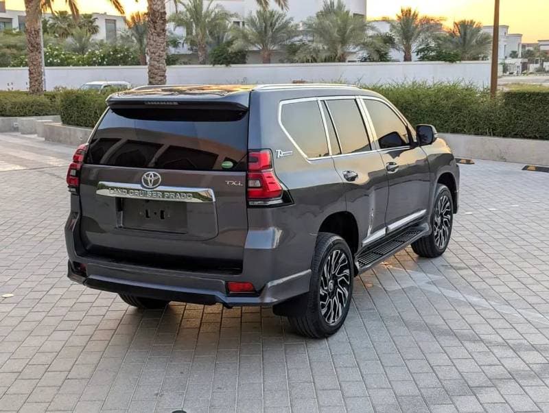 2010 Toyota Prado TX L thumbnail 5