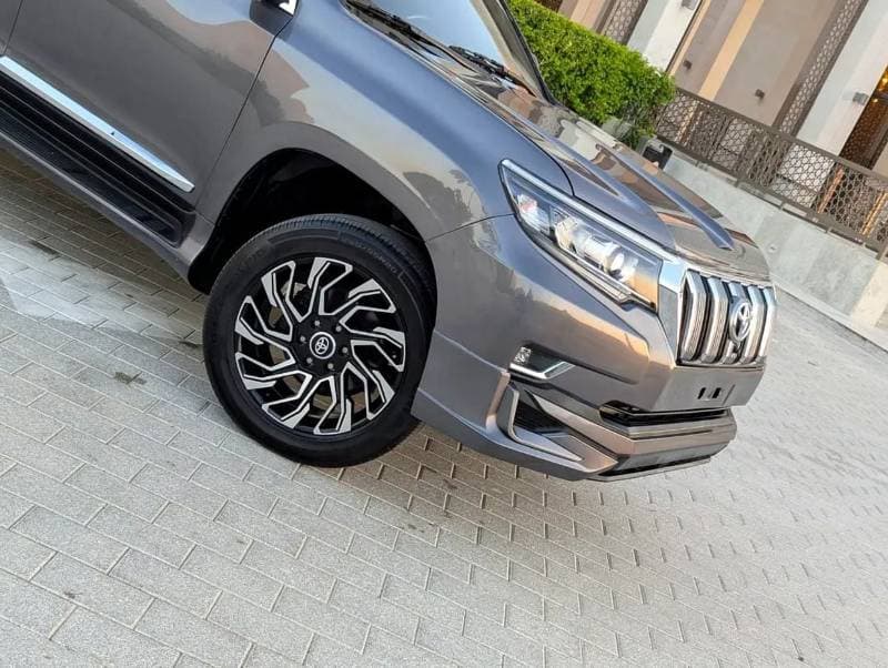 2010 Toyota Prado TX L thumbnail 7