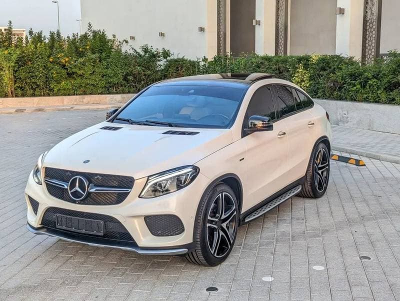 2016 Mercedes Benz GLE43 AMG STANDARD thumbnail 2