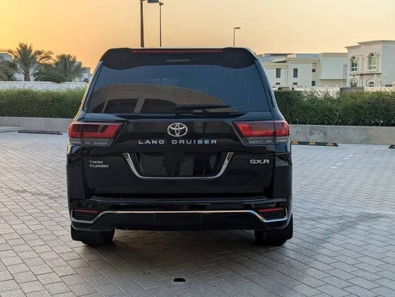 2021 Toyota Land Cruiser GXR thumbnail 7
