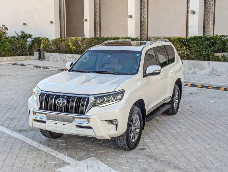 2018 Toyota Prado VXR thumbnail 2