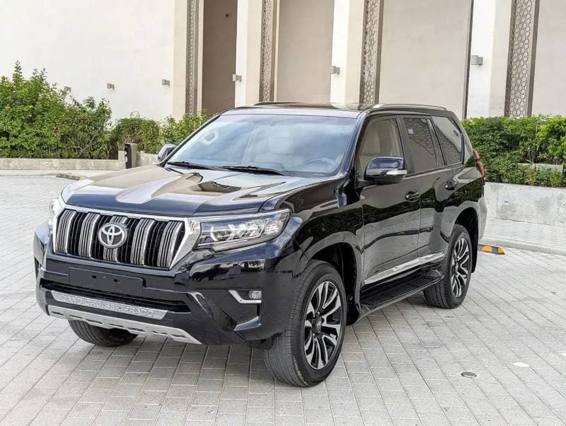 2021 Toyota Prado TX L thumbnail 2