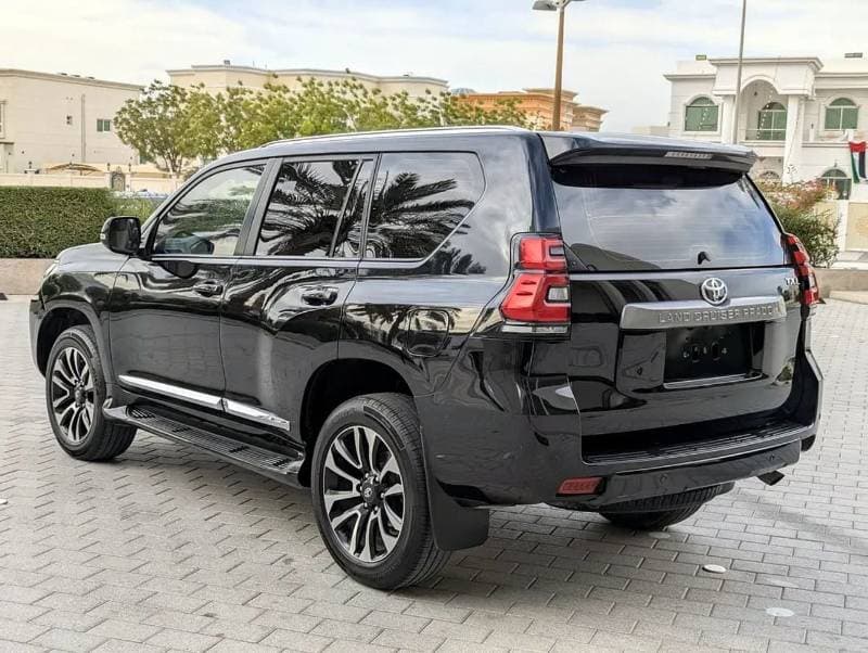 2021 Toyota Prado TX L thumbnail 5
