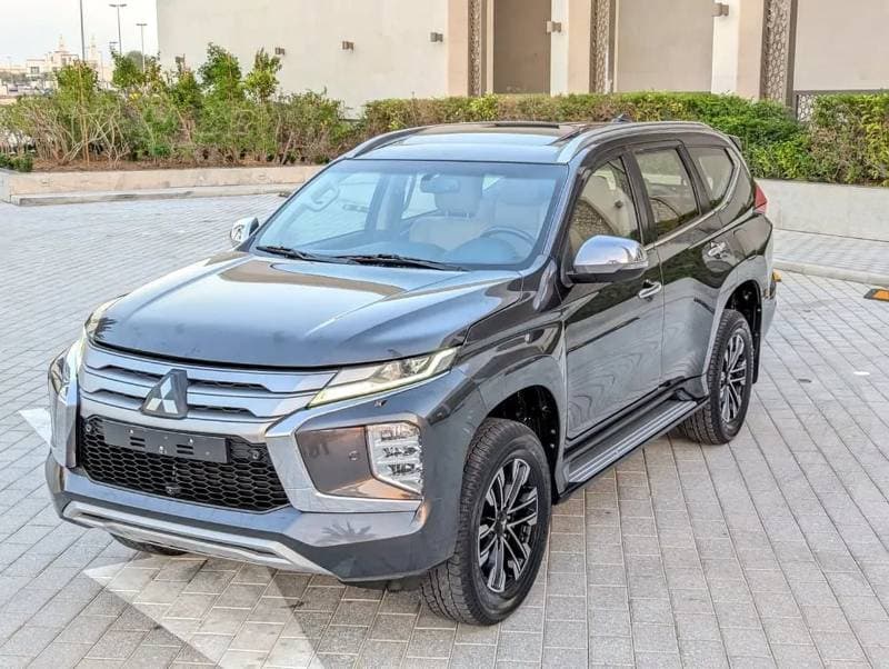 2021 Mitsubishi Montero Sport GLS PREMIUM thumbnail 2
