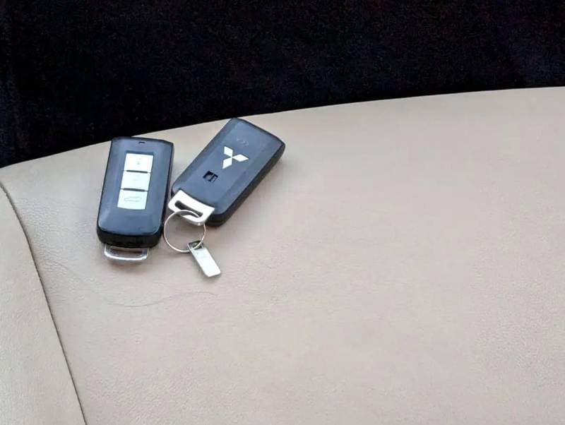 2021 Mitsubishi Montero Sport GLS PREMIUM thumbnail 6