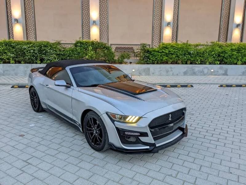 2016 Ford Mustang PREMIUM thumbnail 4