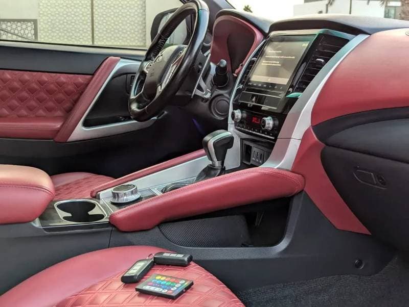 2021 Mitsubishi Montero Sport Montero signature thumbnail 5
