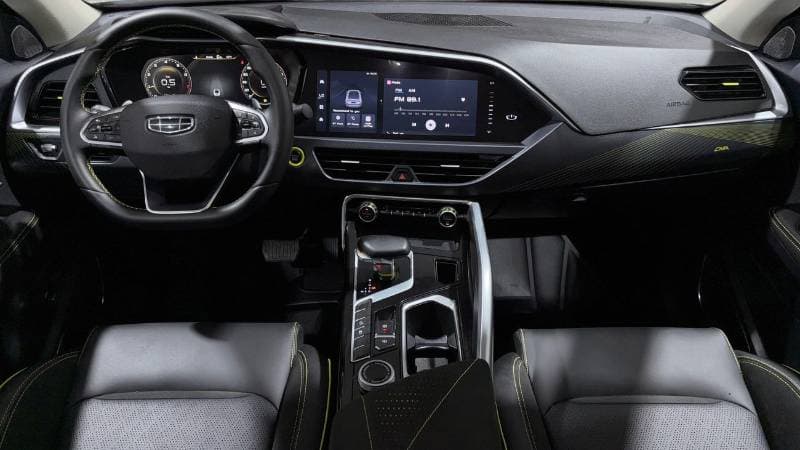 2024 Geely Tugella GF thumbnail 7