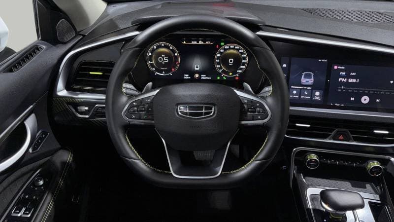 2024 Geely Tugella GF thumbnail 8
