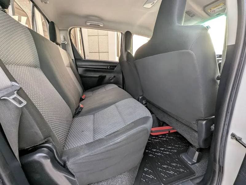 2020 Toyota Hilux GL thumbnail 7