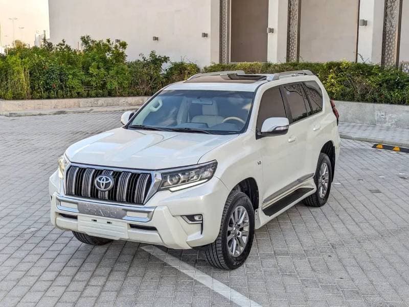 2019 Toyota Prado VXR thumbnail 2
