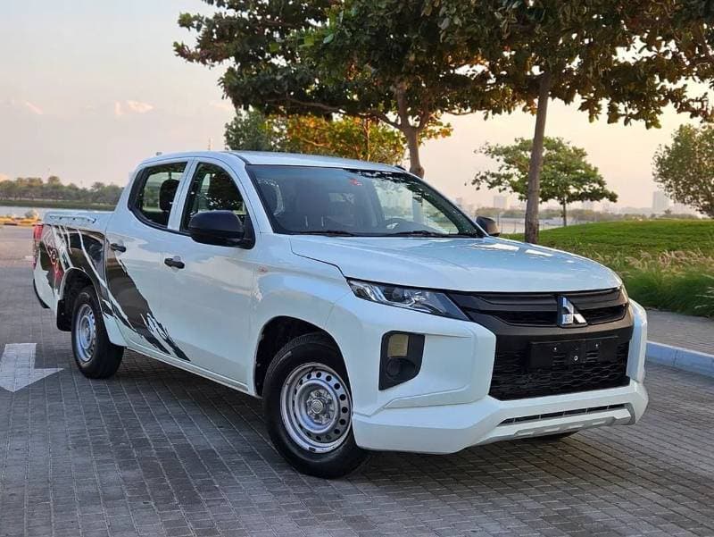 2022 Mitsubishi L200 GL thumbnail 3