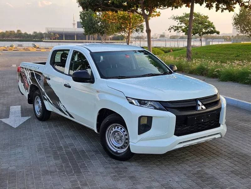 2022 Mitsubishi L200 GL thumbnail 4