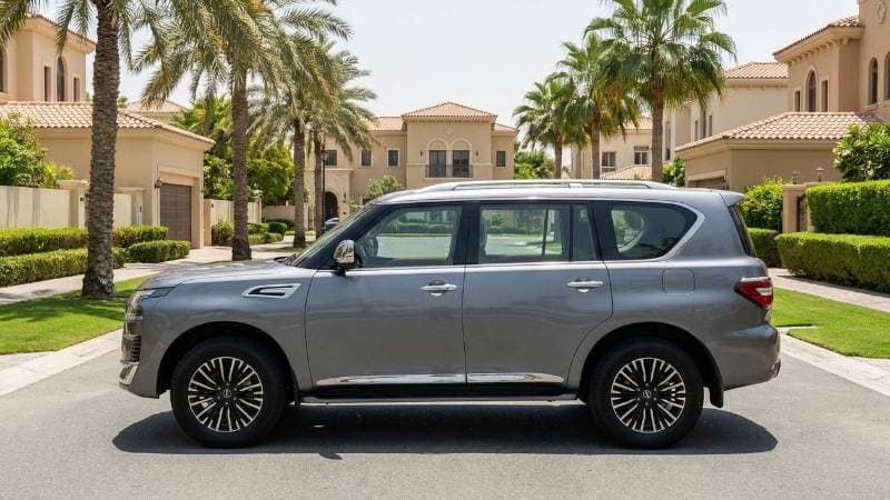 2024 Nissan Patrol SE PLATINUM CITY thumbnail 5