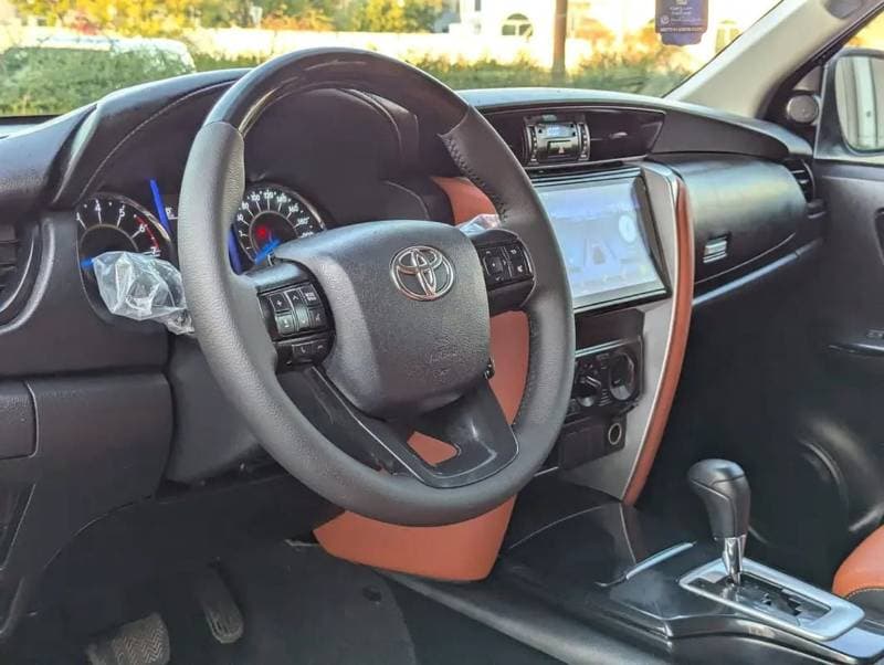 2020 Toyota Fortuner EXR thumbnail 8