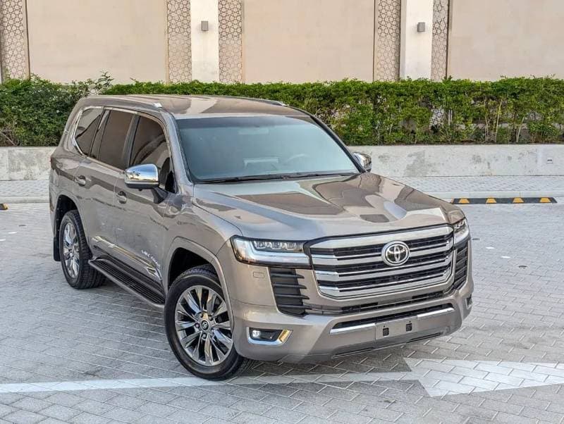 2013 Toyota Land Cruiser GXR