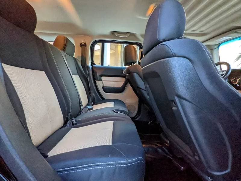 2008 Hummer H3 STANDARD thumbnail 4