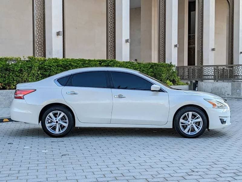 2016 Nissan Altima SV
