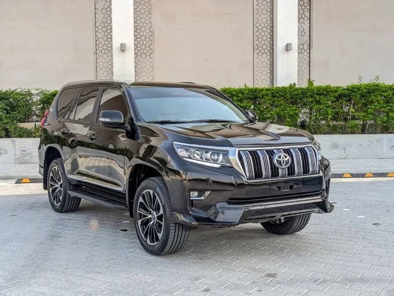 2023 Toyota Prado TX L thumbnail 3