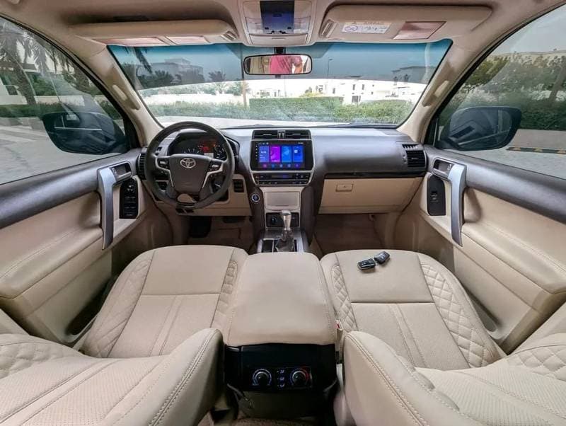 2018 Toyota Prado TX L thumbnail 3