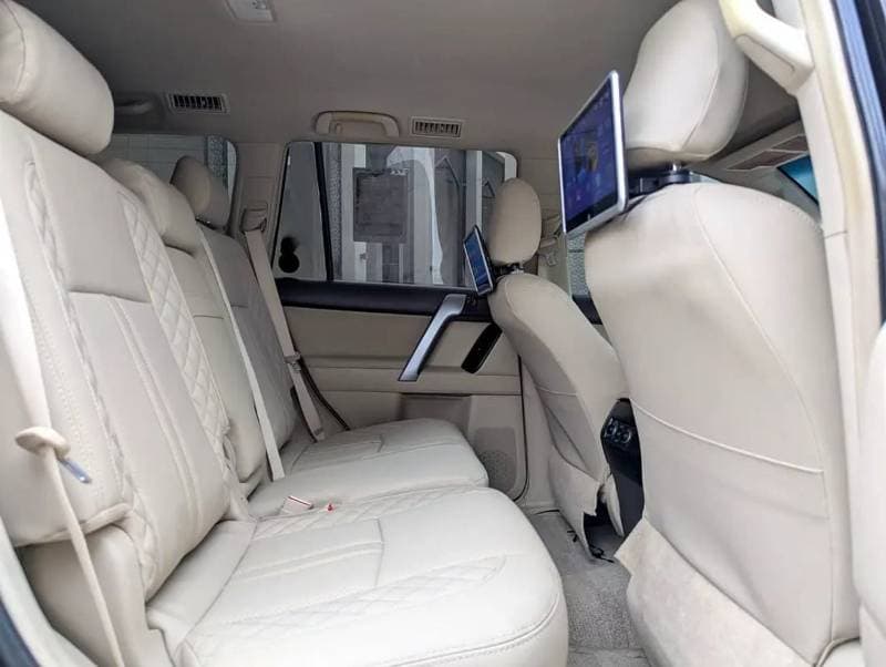 2018 Toyota Prado TX L thumbnail 5