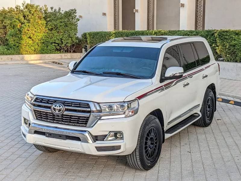 2008 Toyota Land Cruiser VXR thumbnail 2