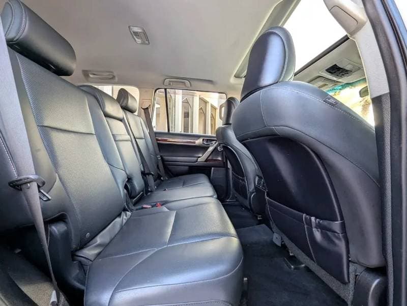 2016 Lexus GX460 PLATINUM thumbnail 3