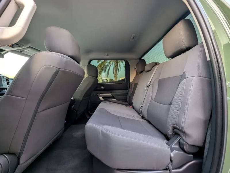 2023 Toyota Tundra SR5 thumbnail 6