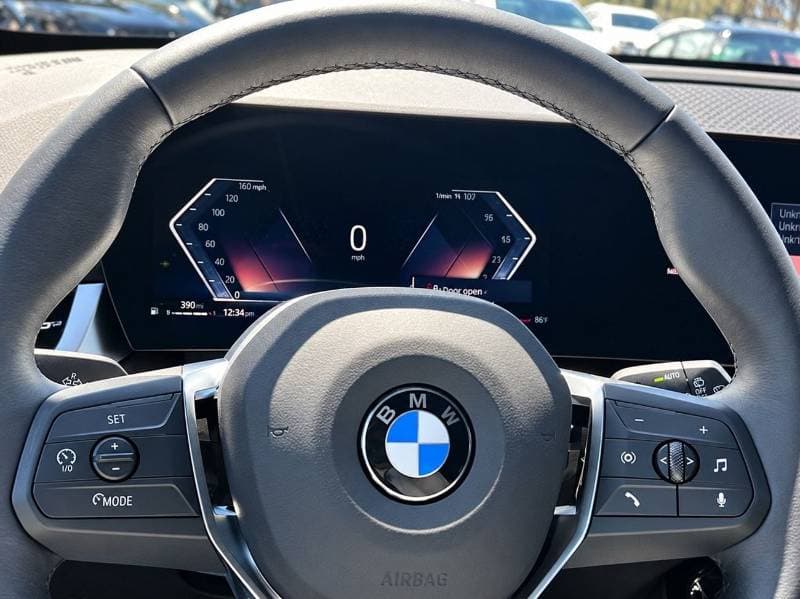 2026 BMW X1 xDrive 28i thumbnail 8