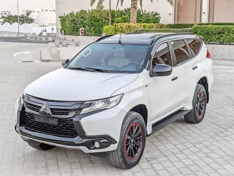 2019 Mitsubishi Montero Sport GLS PREMIUM thumbnail 2