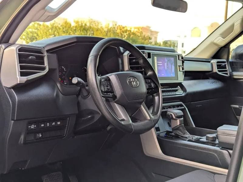 2023 Toyota Tundra SR5 thumbnail 8