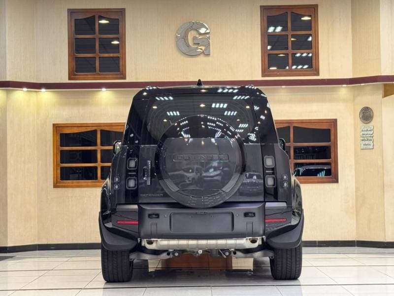 2026 Land Rover Defender 110 X DYNAMIC HSE P400 thumbnail 7