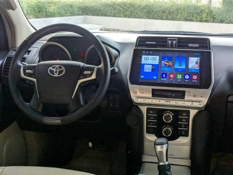 2011 Toyota Prado TX L thumbnail 8