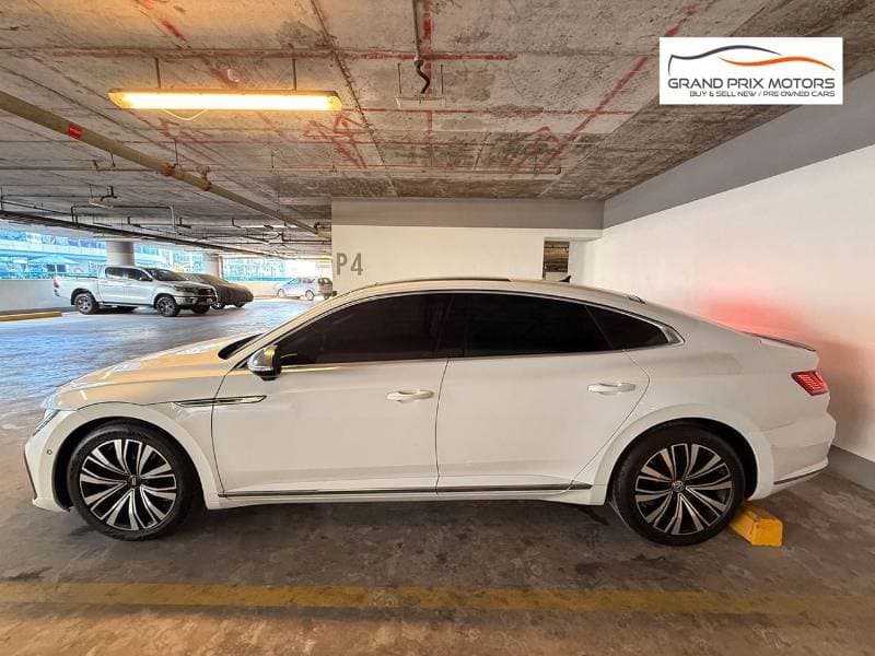 2018 Volkswagen Arteon R LINE thumbnail 5