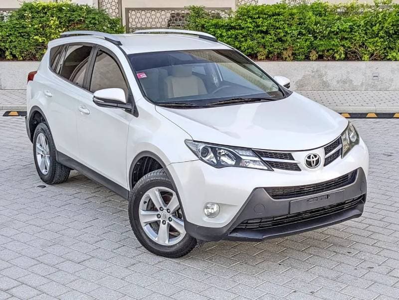 2014 Toyota RAV4 EX thumbnail 3