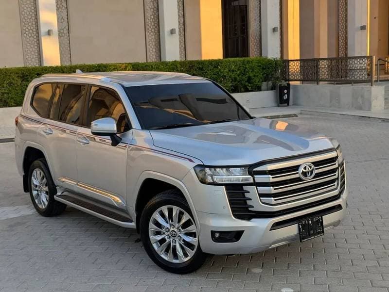 2024 Toyota Land Cruiser GXR