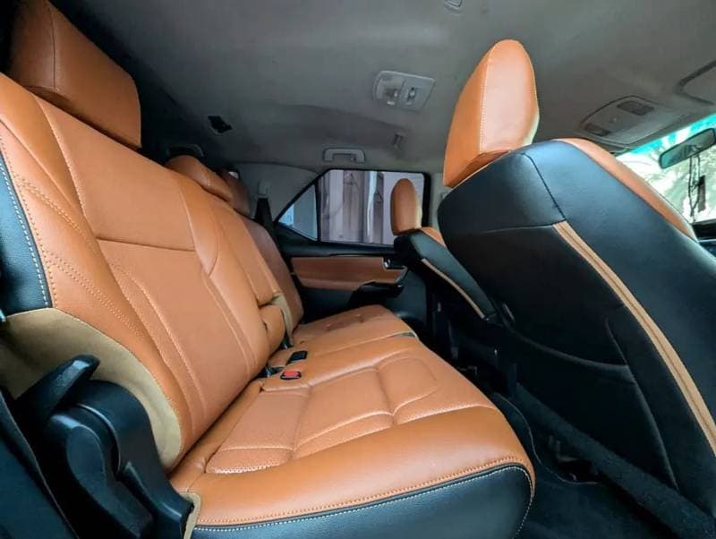 2018 Toyota Fortuner EXR thumbnail 6